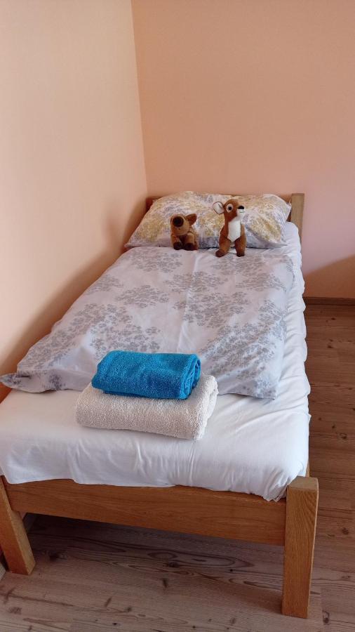 Lovas Vendeghaz Apartment Obanya Ngoại thất bức ảnh
