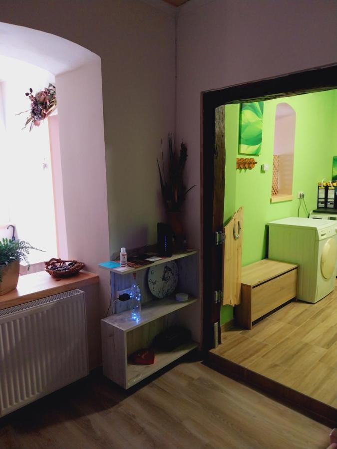Lovas Vendeghaz Apartment Obanya Ngoại thất bức ảnh